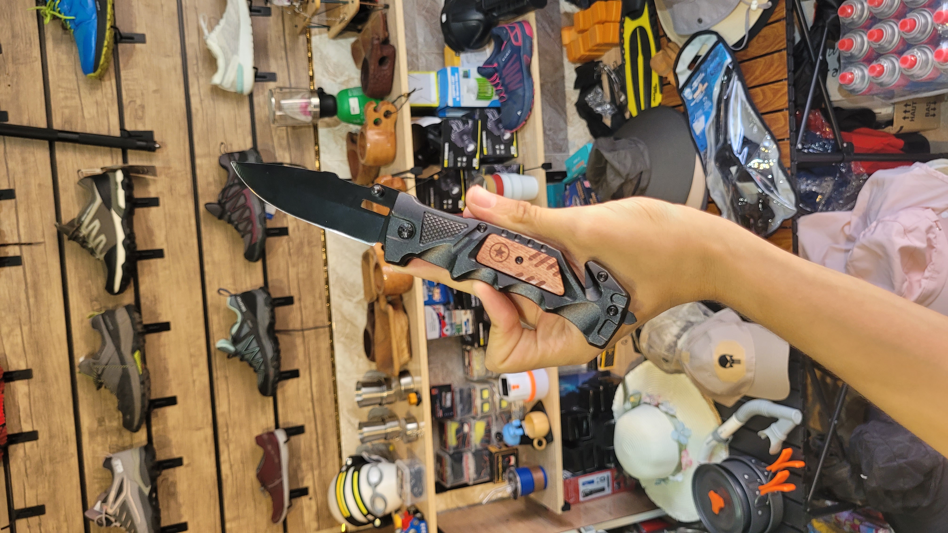 Star knife