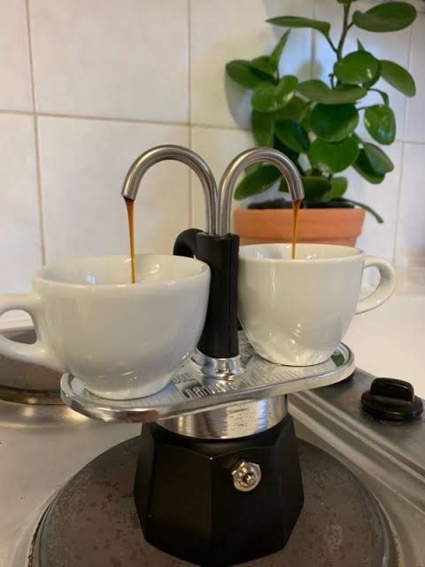 Aluminium Espresso maker 2 tasse
